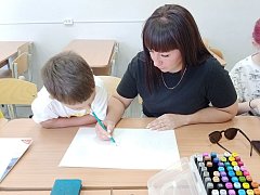 Сегодня, в День семьи, любви и верности, в Духовницкой школе имени Гурия Ивановича Марчука прошел круглый стол 